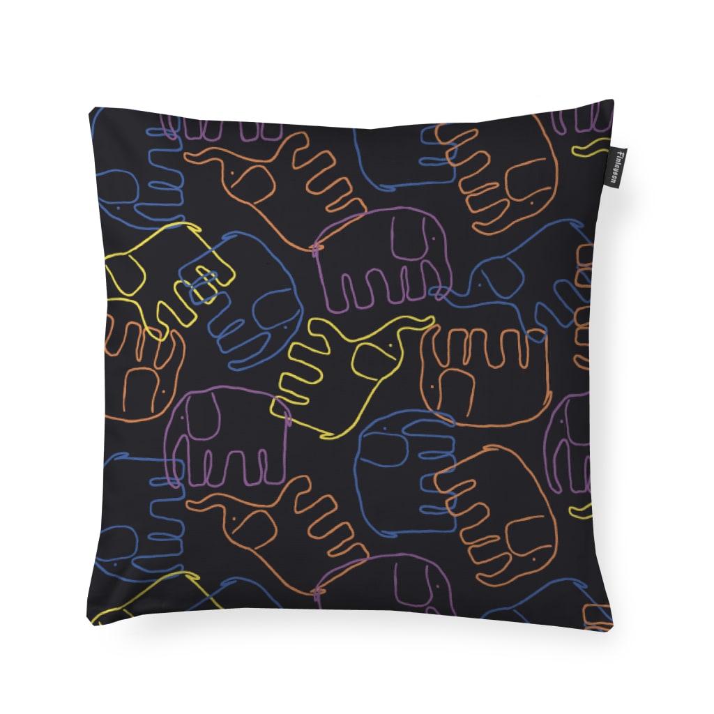 Elefantti villi Decorative Cushion Cover