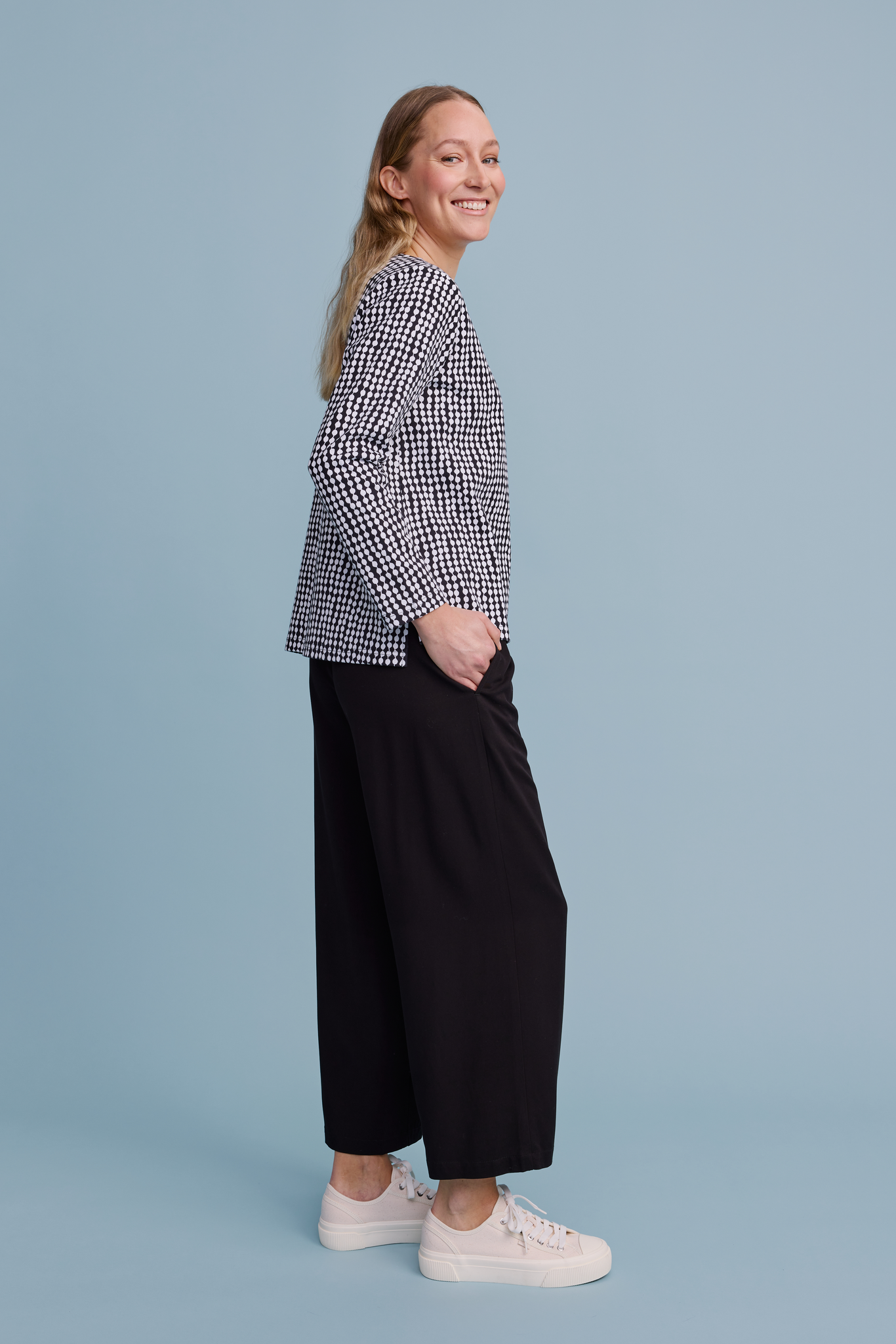 22596017002_3; Finlayson Pampula Blouse Black / M 