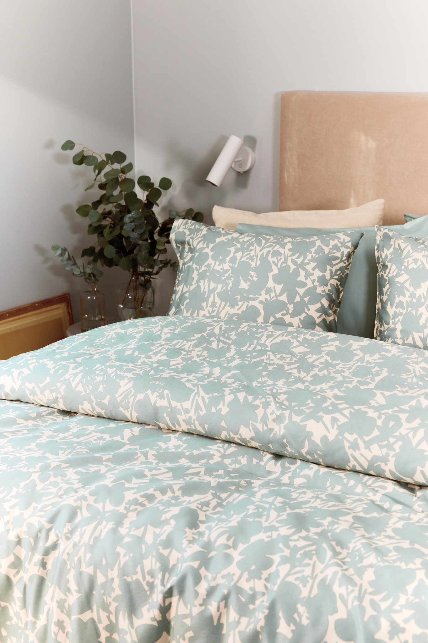 60692-5488-01-05_1; Finlayson Katveessa Double Sateen Duvet Cover set Salvia / Beige / 240x210 + 50x60 cm 