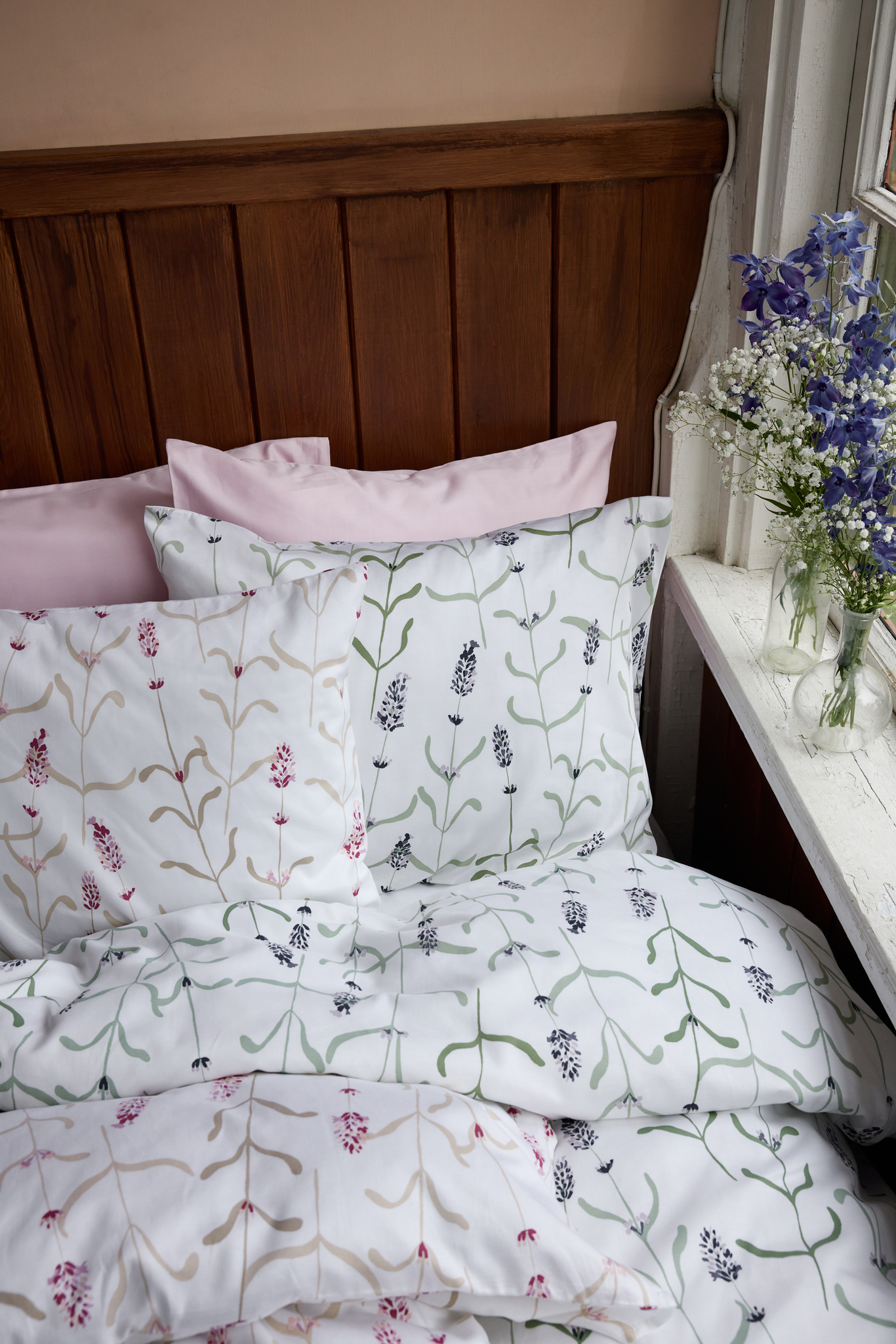 60714-5485-01-06_1; Finlayson Juuli Tencel Sateen Duvet Cover Set Rose / Beige / 150x210 + 50x60 cm 