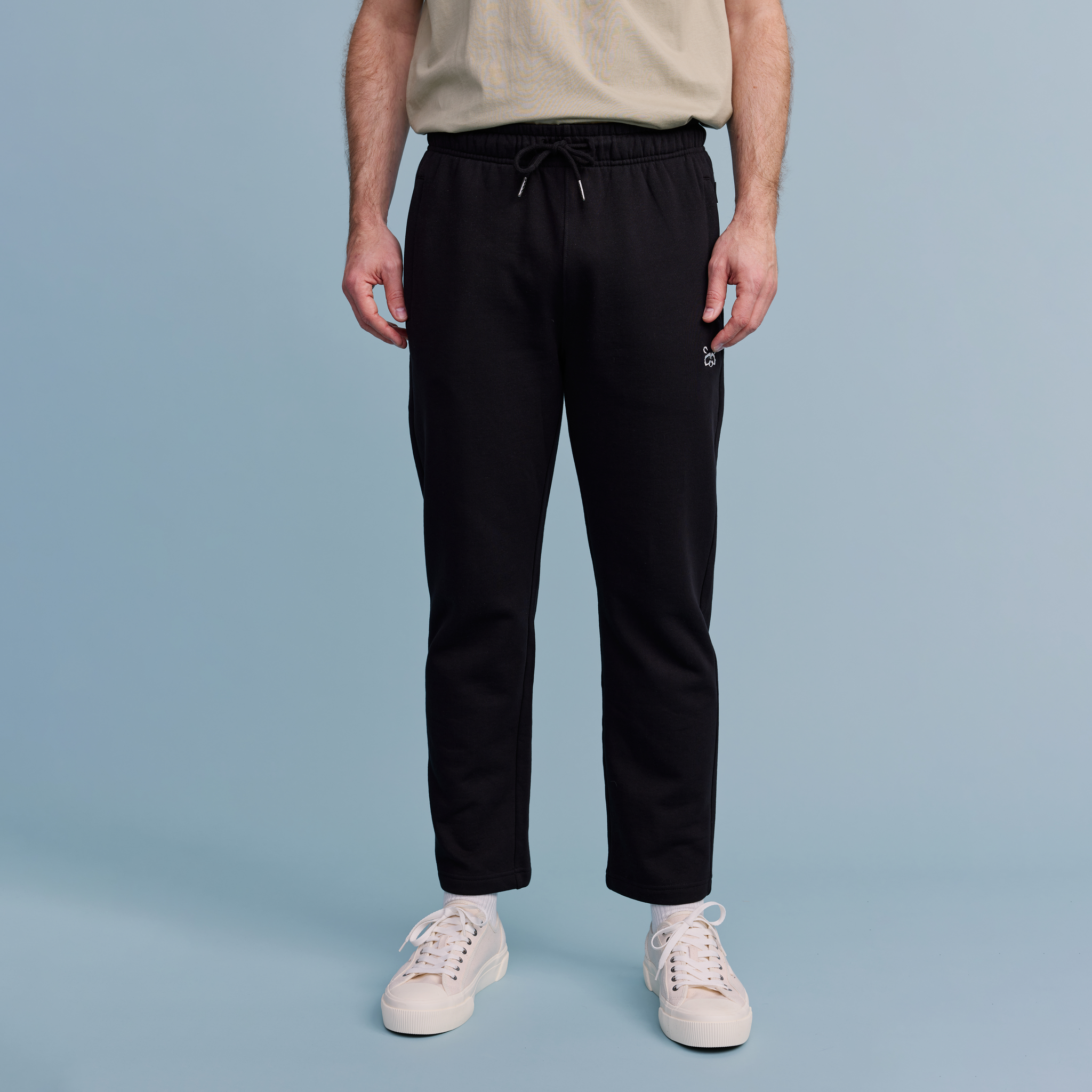 22601474005; 22601474004; 22601474003; 22601474002; 22601474001; Finlayson Pesue Sweatpants Black / S 