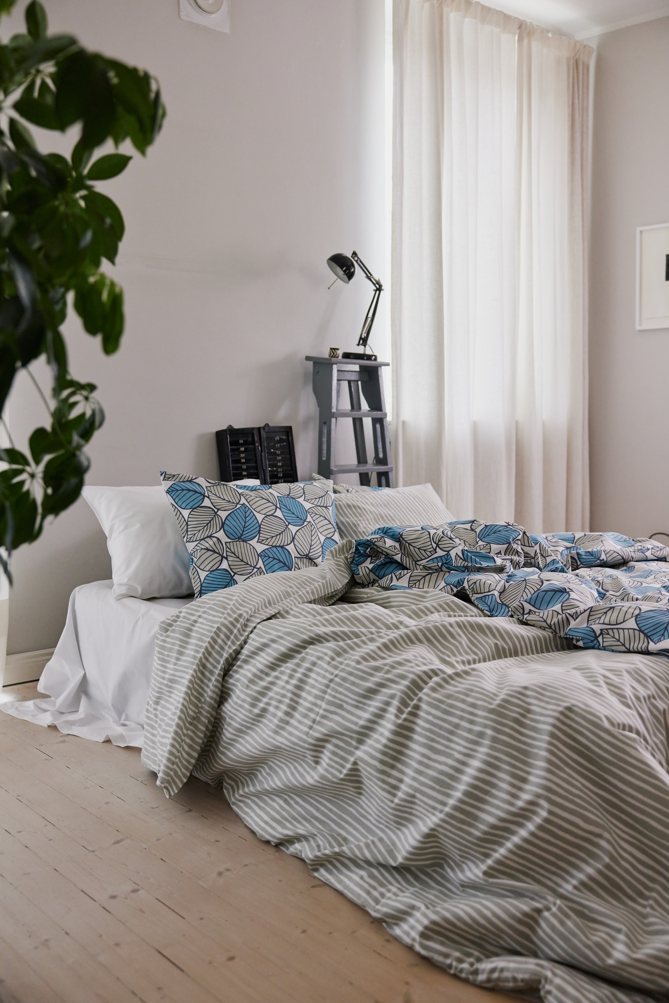 60653-5238-07-06_1; Finlayson Tiuhta Duvet cover set Grey / 150x210 + 50x60 cm 