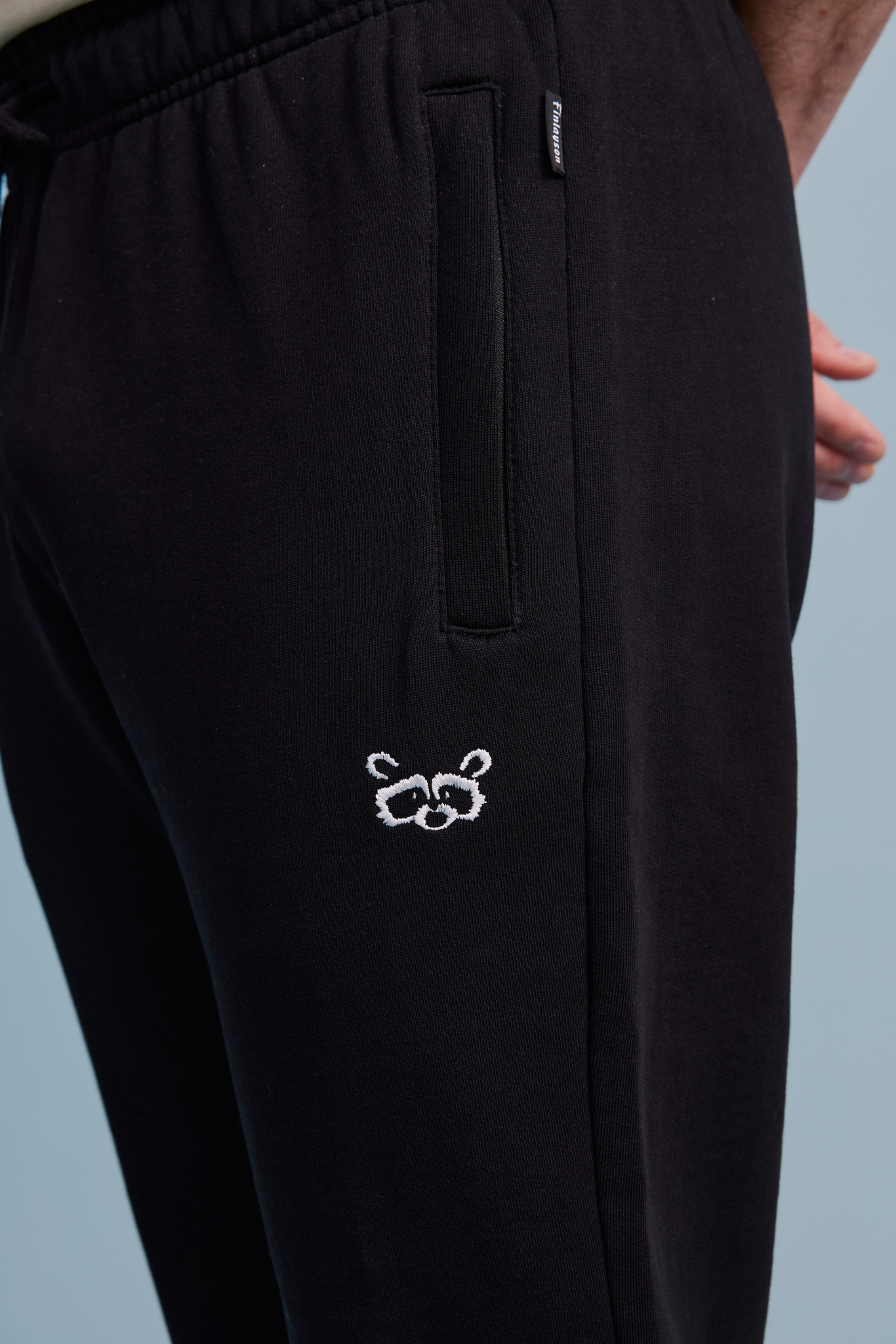 22601474004_4; Finlayson Pesue Sweatpants Black / XL 