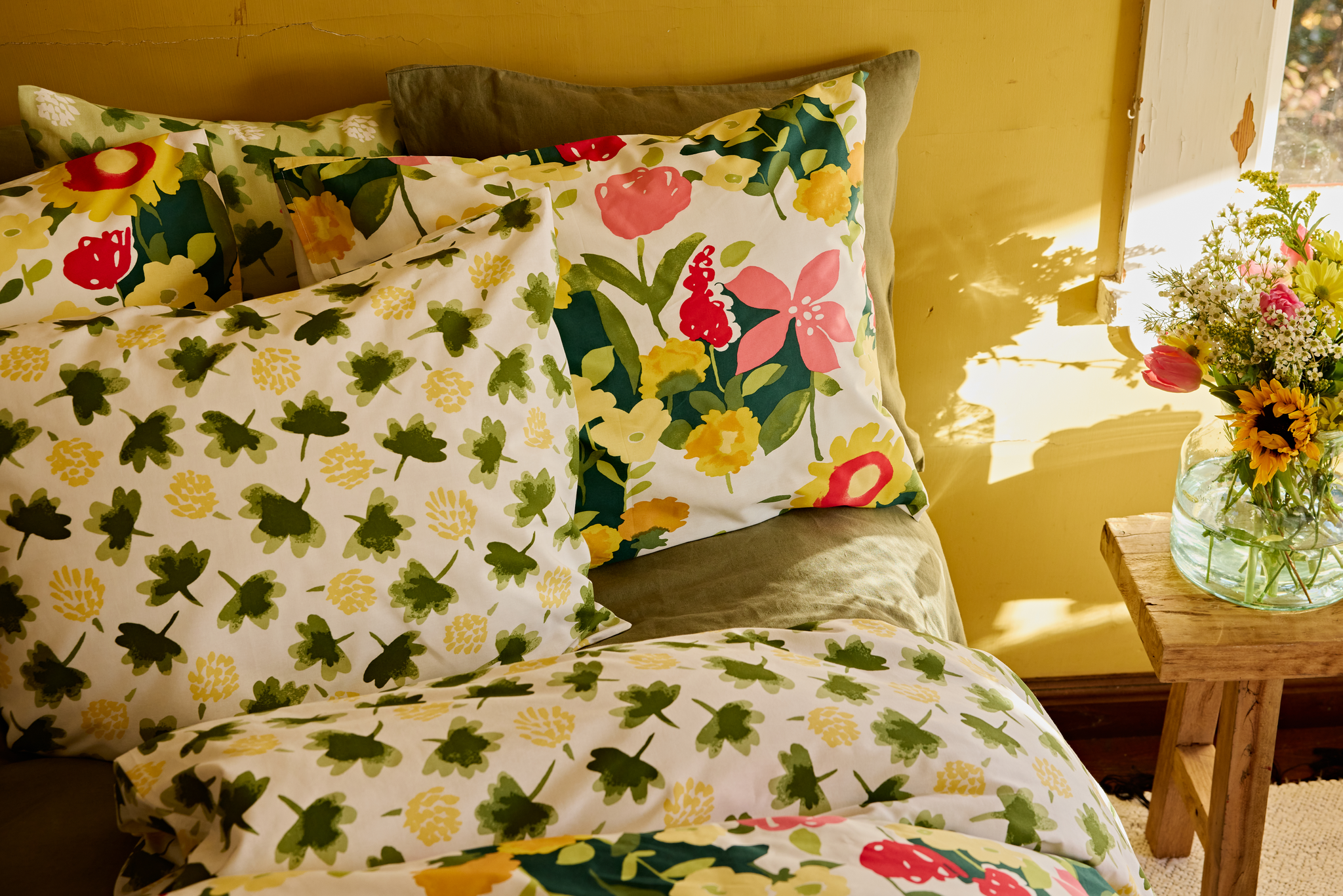 60136-5484-01-10_2; Finlayson Ihana Pillowcase Yellow / Green / Red / 50x60 cm 
