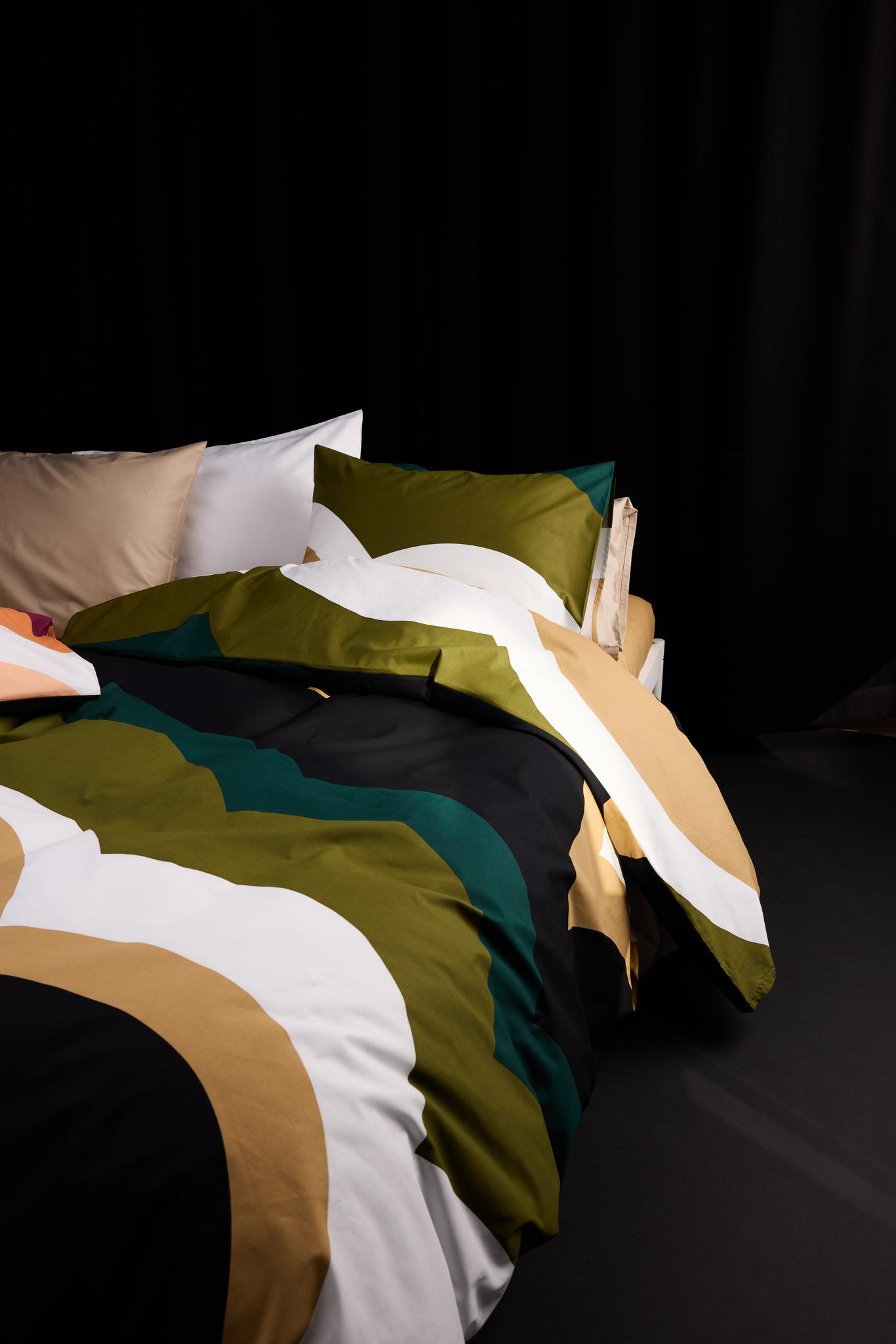 60650-5163-04-06_1; Finlayson Cumulus Duvet Cover Set Green / Gold / 150x210 + 50x60 cm 