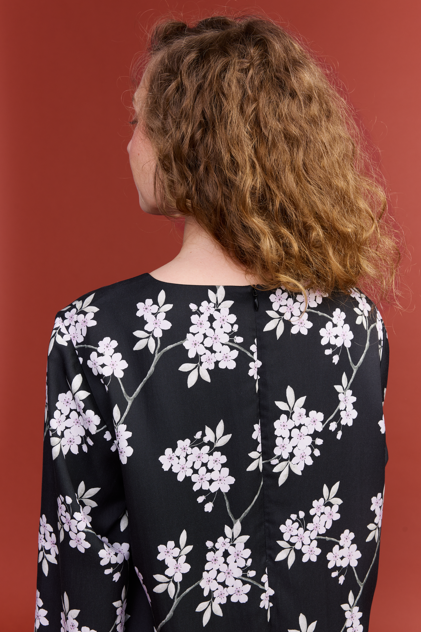 22702950002_4; Finlayson Kioto Dress Blackn and white / 36 