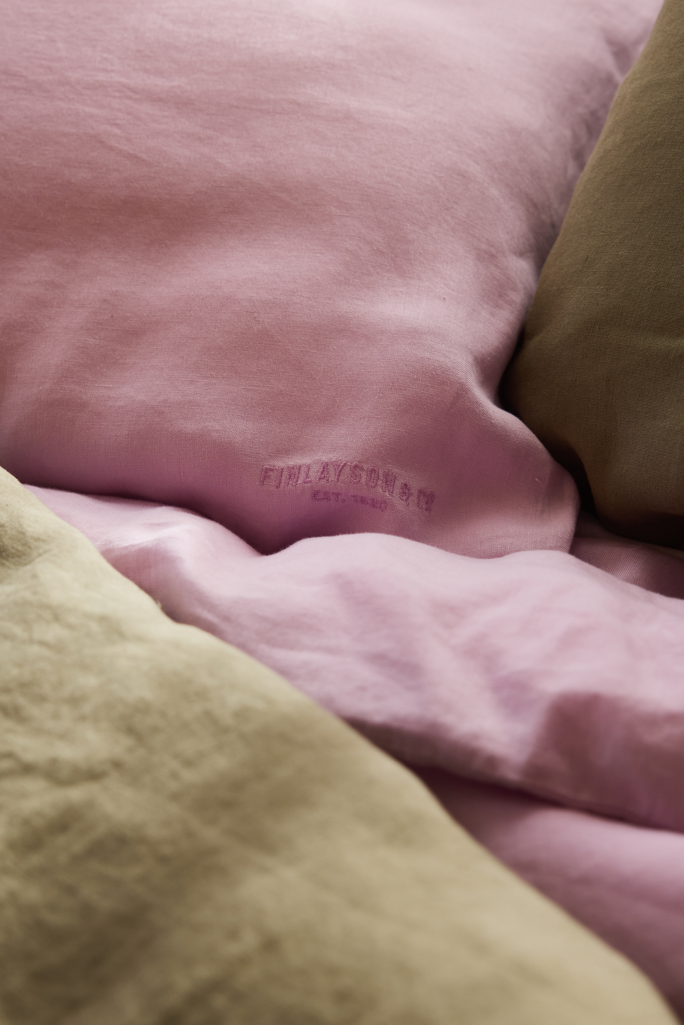 60765-0200-09-05_3; 60760-0200-09-06_3; Finlayson Lino Linen duvet cover set Lilac / 150x210 + 50x60 cm 