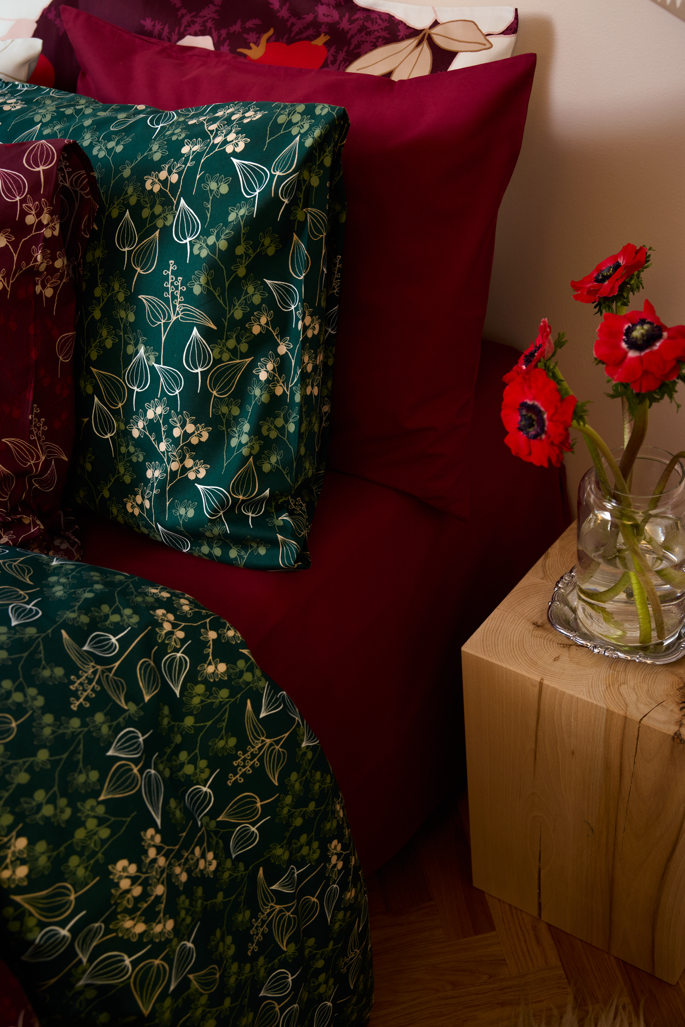 60022-4561-20-10_1; 60052-4561-20-05_1; Finlayson   Wine / 240x270 cm 