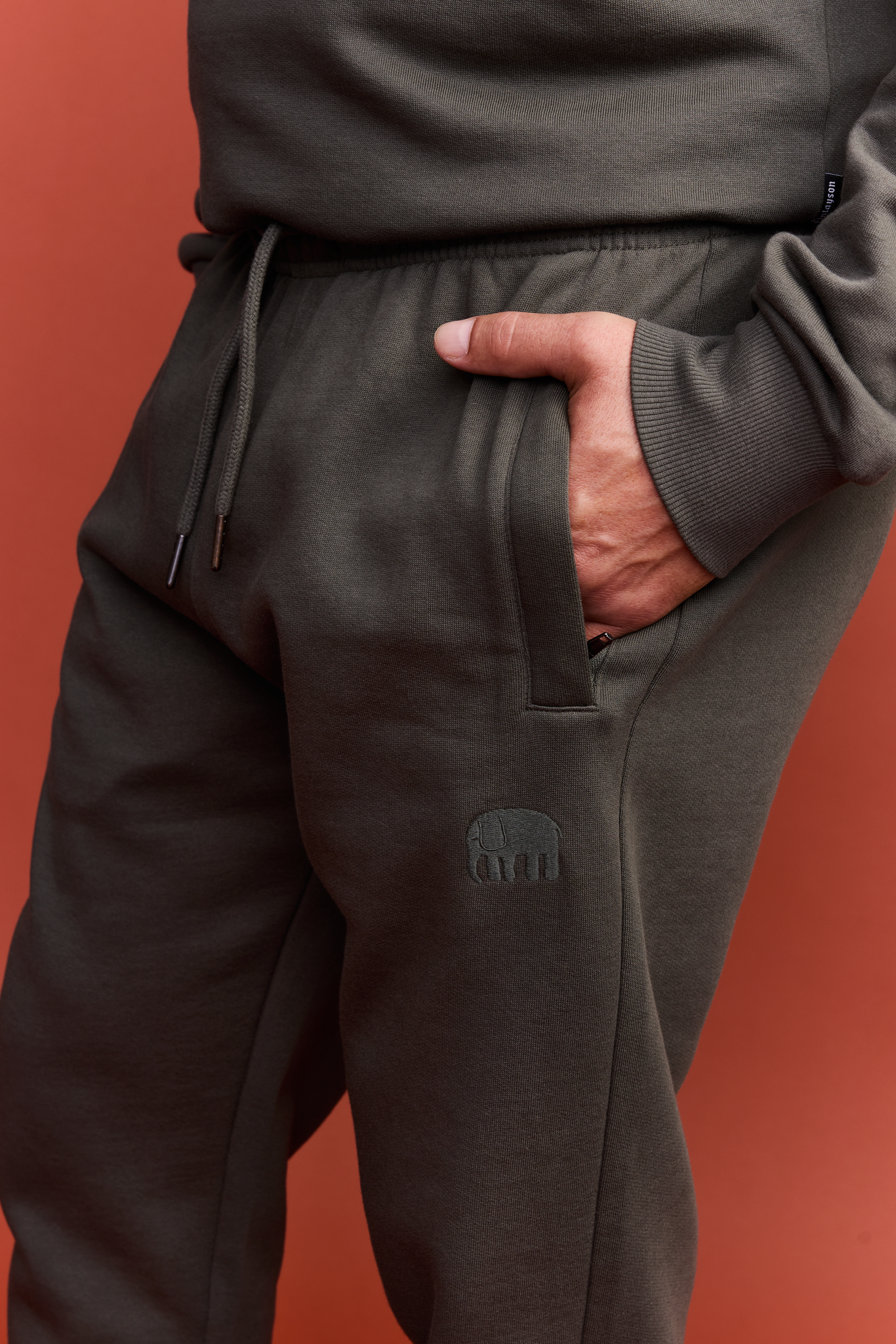 22706831001_4; Finlayson Elefantti Sweatpants Dark green / S 