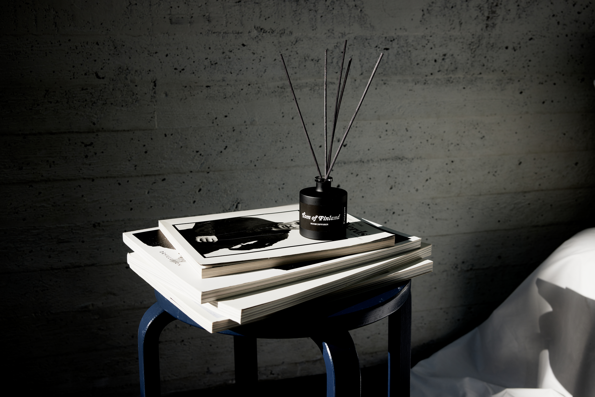 Tom of Finland diffuser | Finlayson