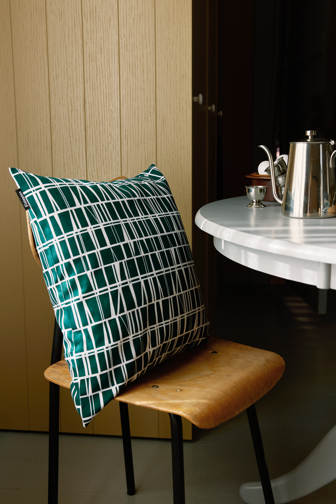 80811-3435-54-04_1; Finlayson Coronna Cushion Cover Dark Green / 48x48 cm 