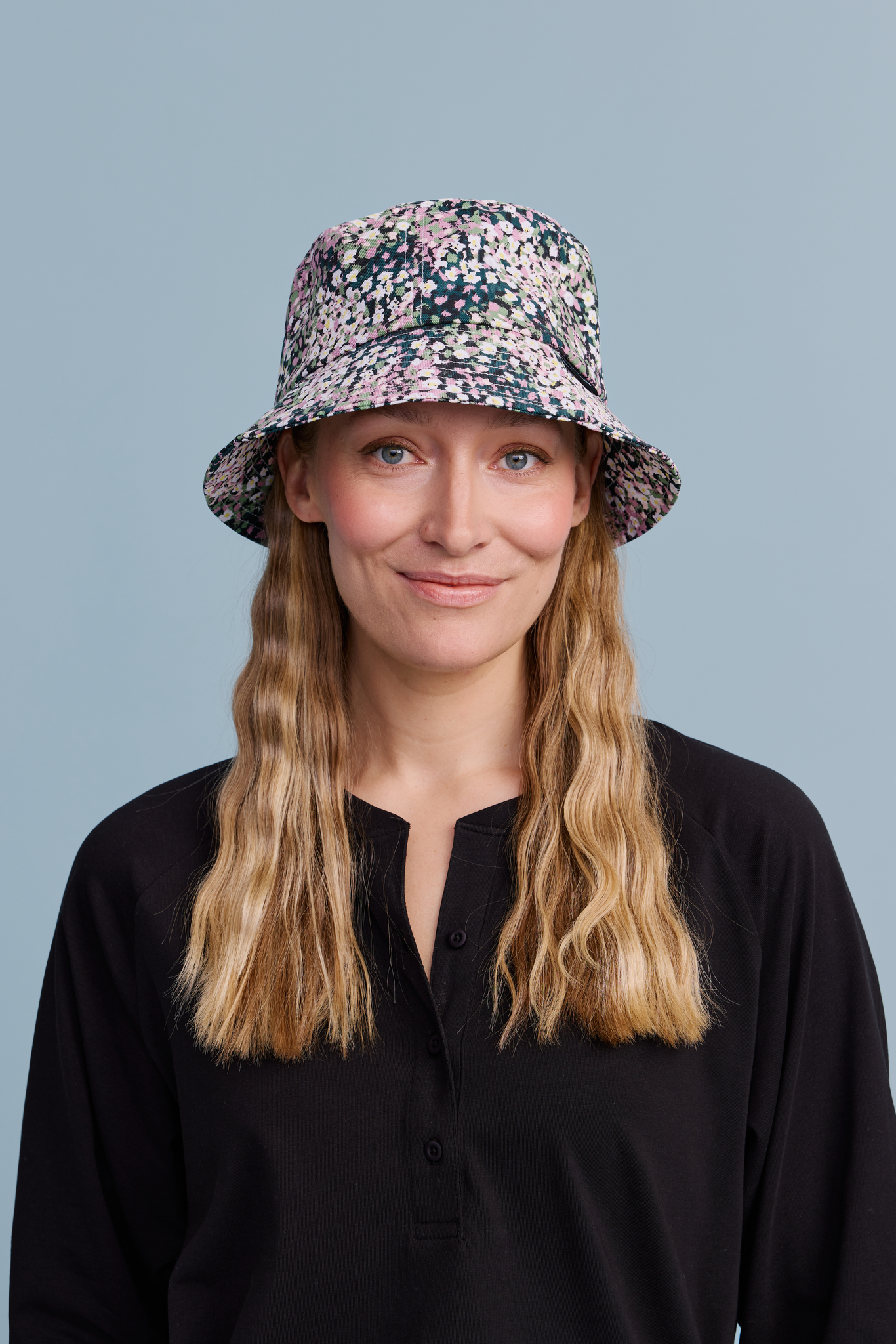 22618633_1; Finlayson Leinikki Bucket hat Dusk / Green / One size 