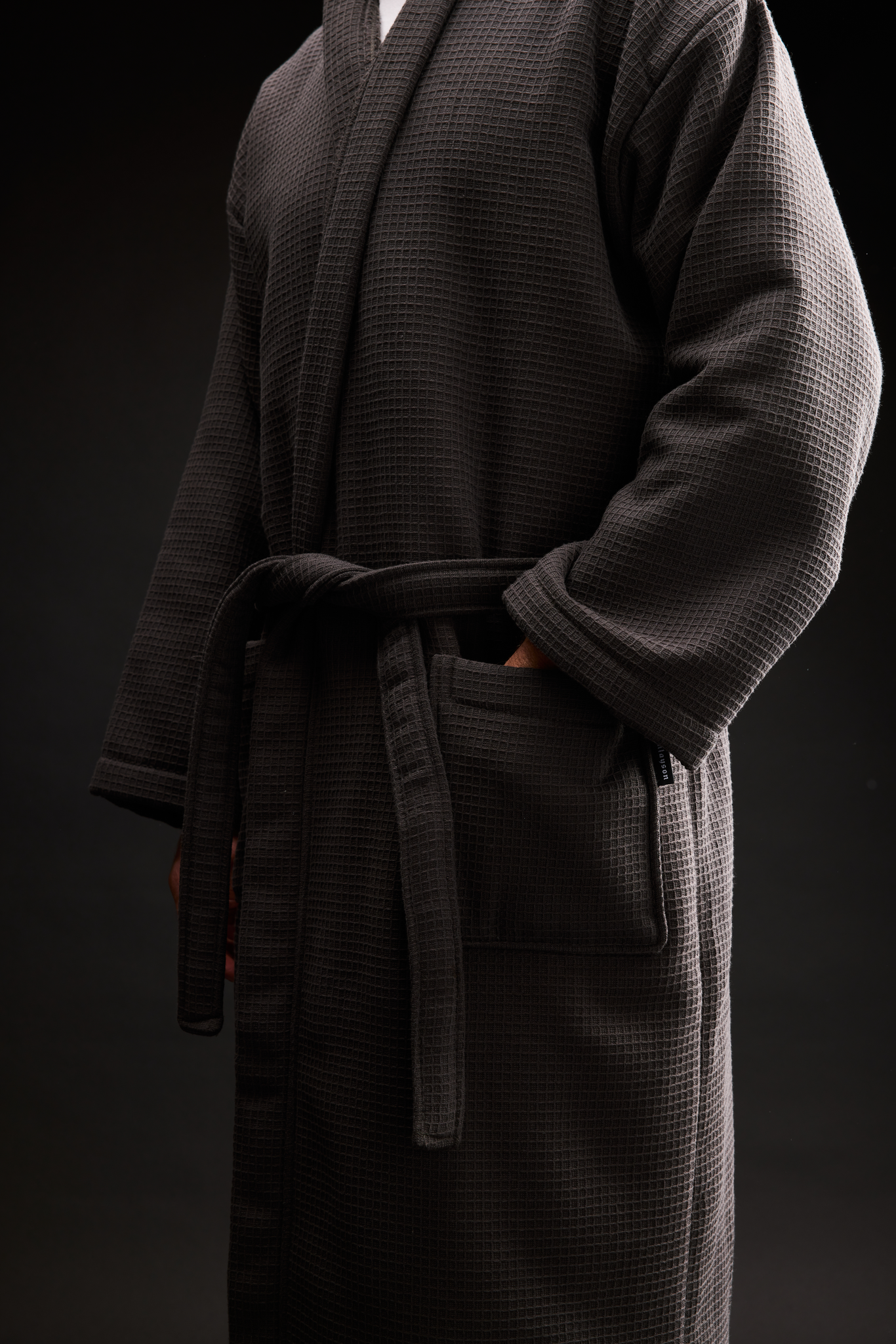 70232-0000-02-03_1; 70231-0000-02-03_1; Finlayson Jalo Bathrobe Coal-black / S/M 