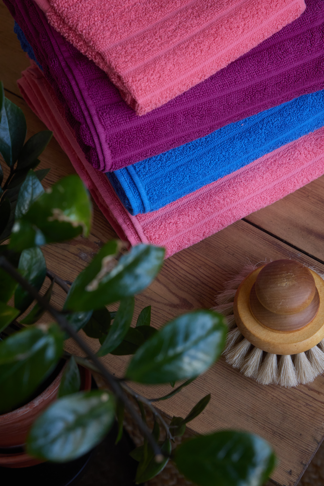 70011-0011-01-12_1; Finlayson Reilu Hand Towel Coral / 30x50 cm 