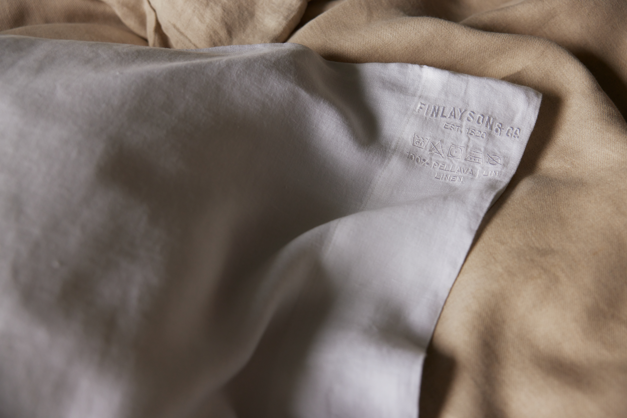 60755-0200-02-05_2; Finlayson Jesus Linen Duvet Cover set White / 240x220 + 50x75 cm 