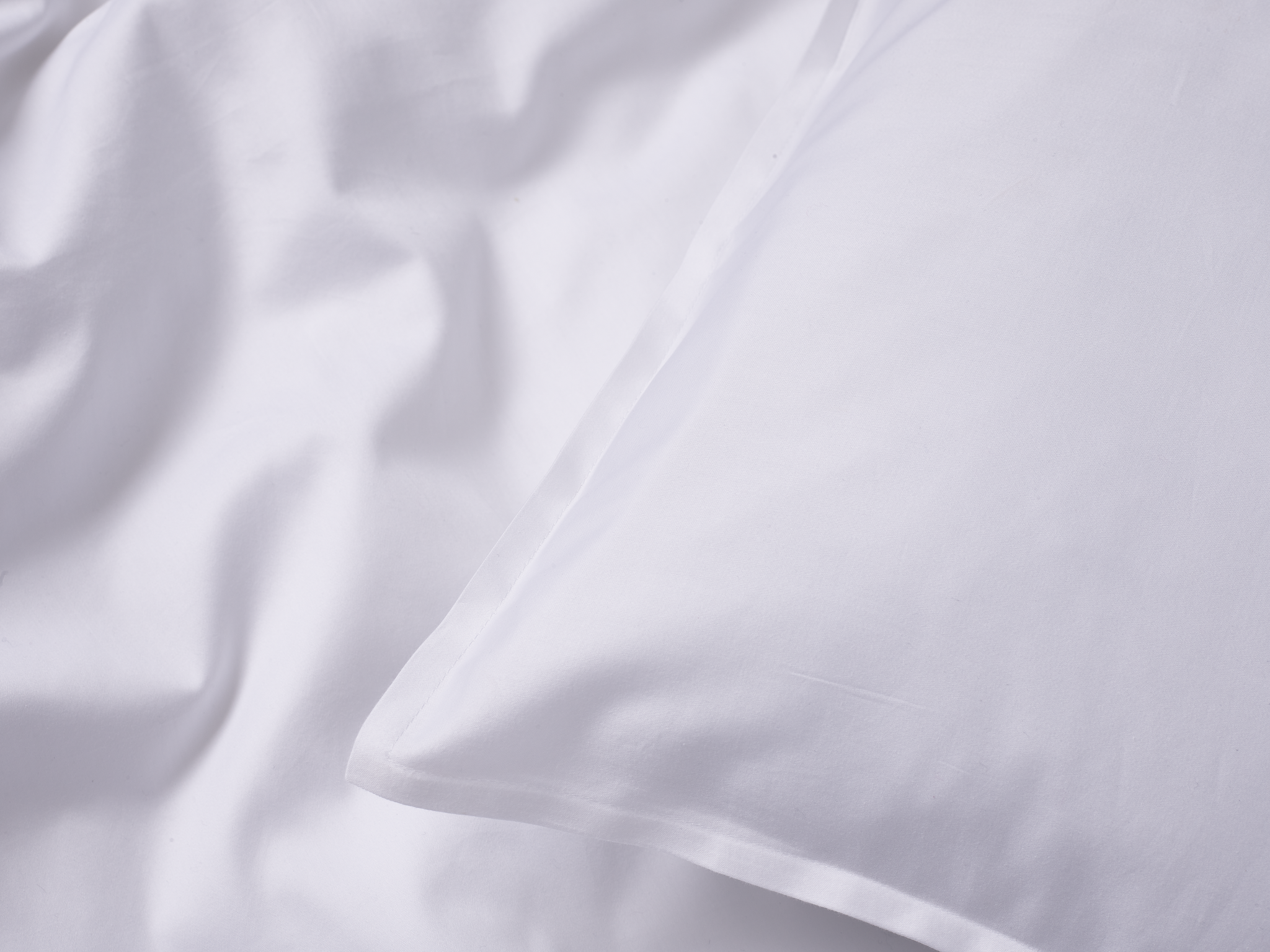 60054-0100-01-05_1; Finlayson Uni Sateen Bed Sheet White / 240x270 cm 