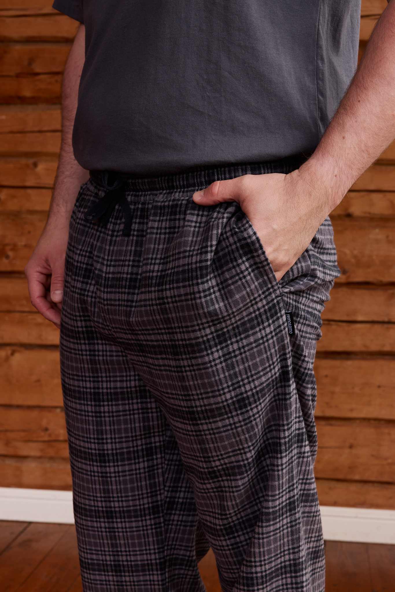 22751430004_4; 22751430003_4; 22751430001_4; 22751430002_4; Finlayson Reino Pyjamas Grey / L 