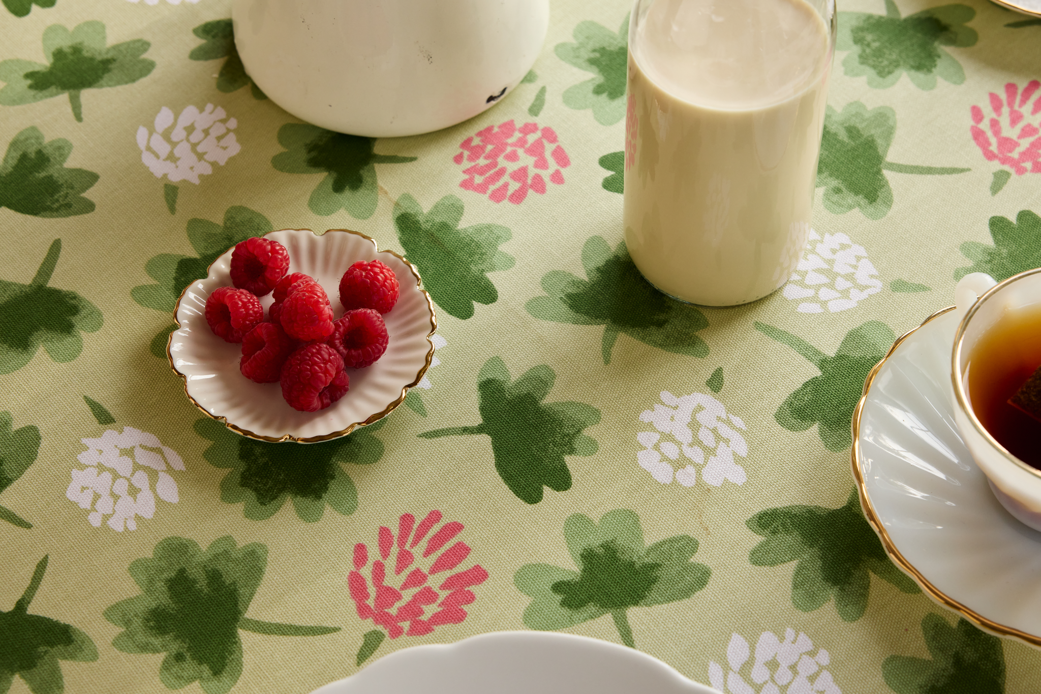 80427-5483-03-05_2; Finlayson Söpö Table Runner Green / Rose / 40x140 cm 