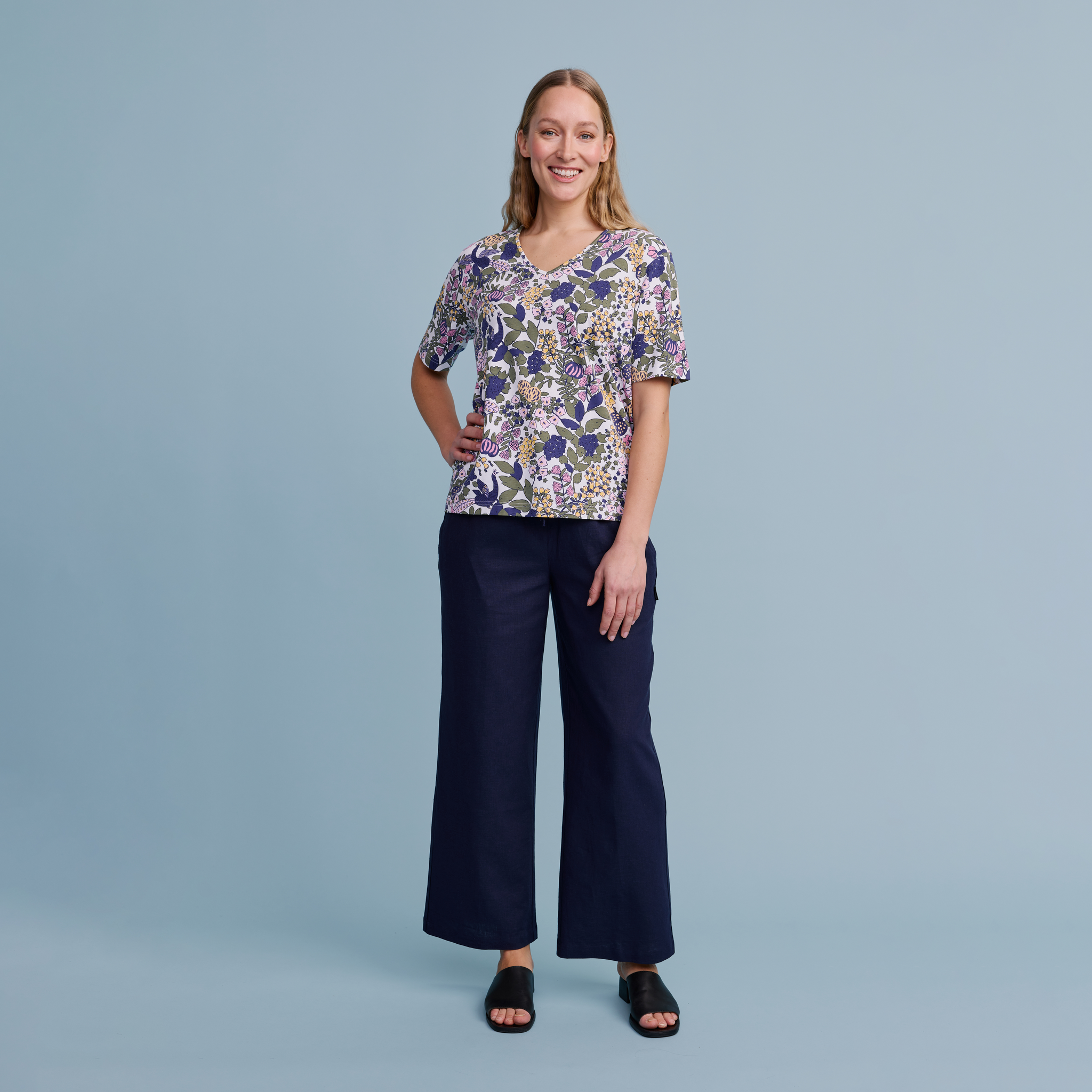 22595455005; 22595455004; 22595455001; 22595455002; 22595455003; Finlayson Riikinkukko T-Shirt Mauve / L 
