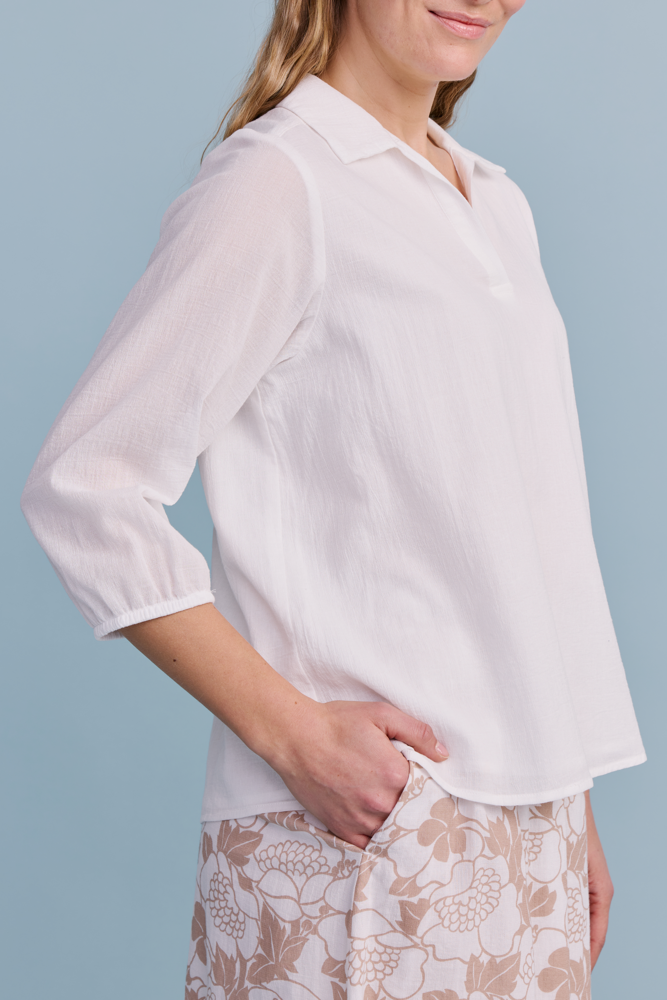 22596801005_5; 22596801004_5; 22596801003_5; 22596801002_5; 22596801001_5; Finlayson  Blouse White / 36 