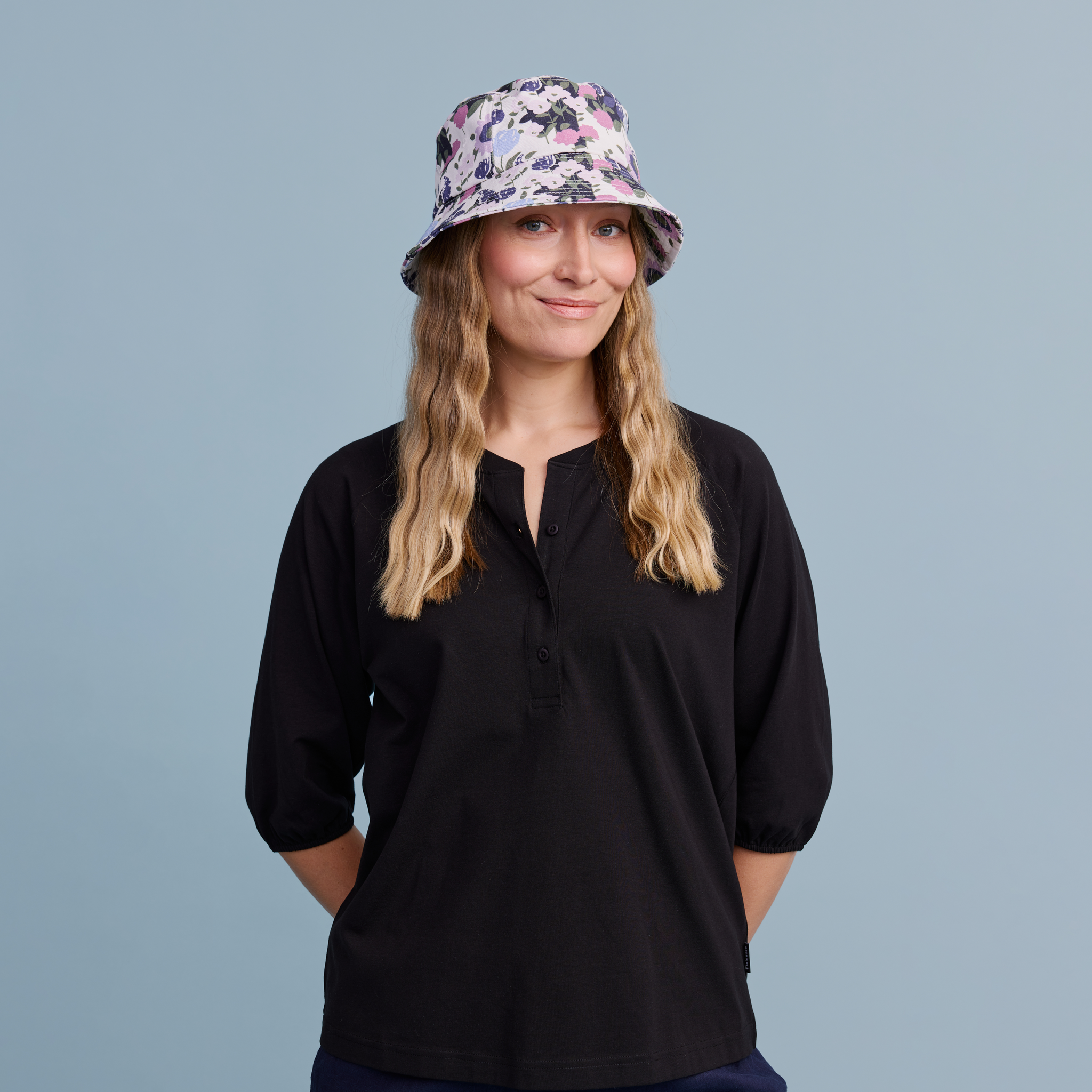22618638; Finlayson Ihana Bucket hat Mauve / Blue / One size 