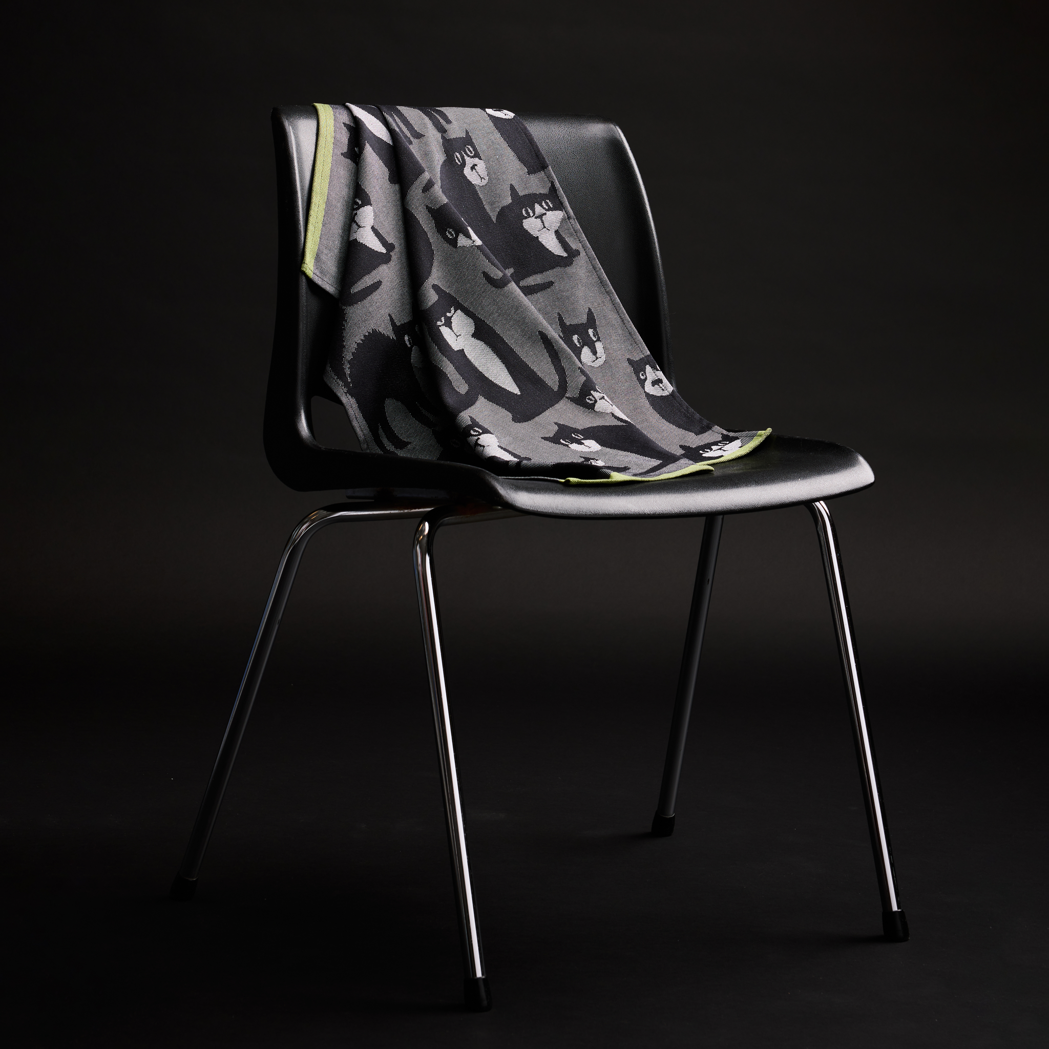 70900-5481-01-10; Finlayson Spot the Dog kitchen towel Dark Grey / Black / Lime / 50x70 cm 