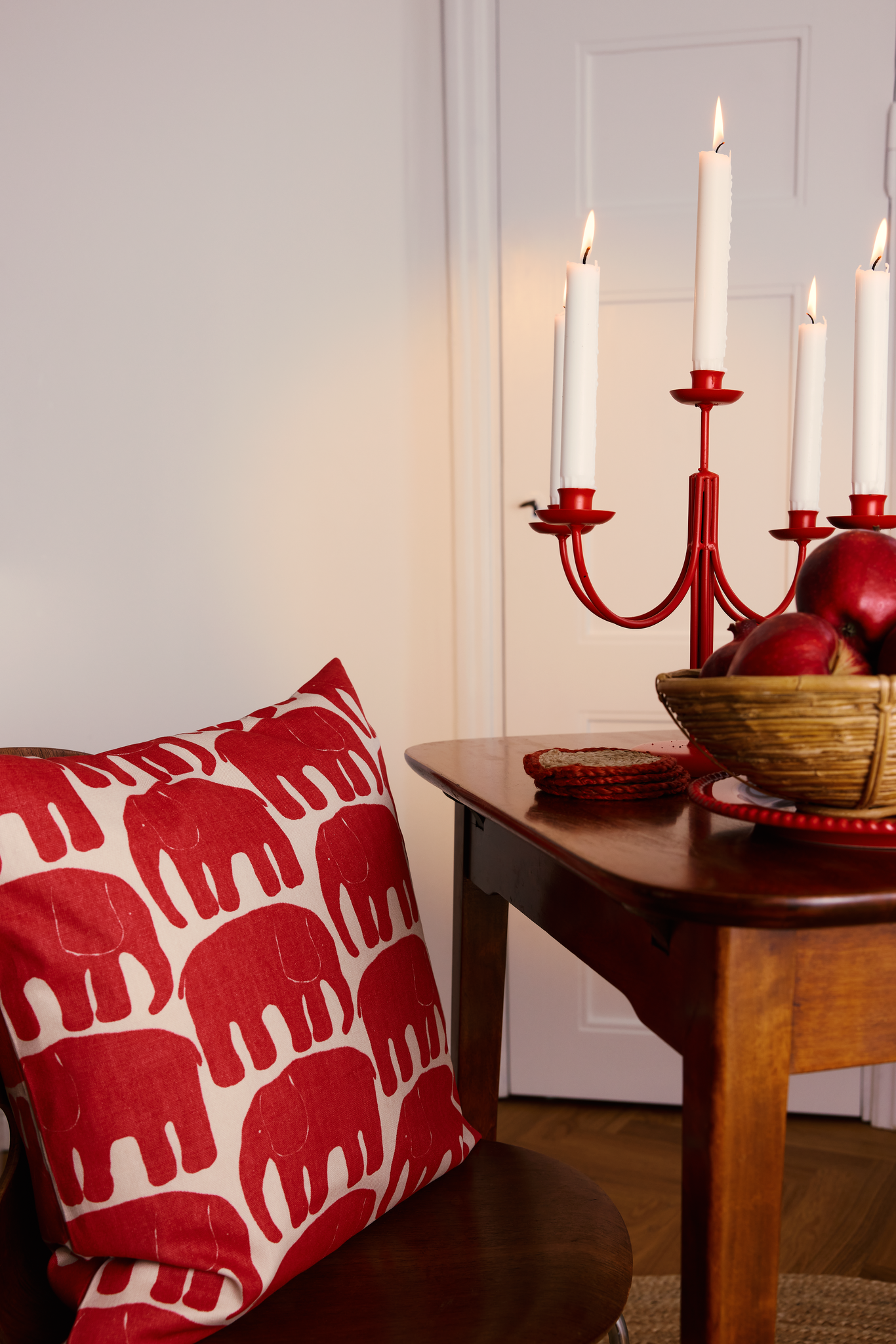 80811-4547-28-04_2; Finlayson Elefantti Cushion Cover Red / Beige / 48x48 cm 