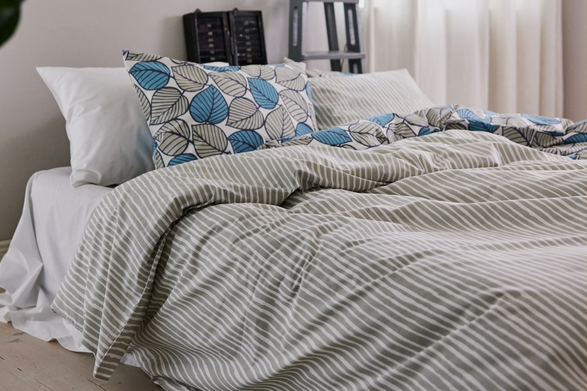 60683-5238-07-05_1; Finlayson Tiuhta Double duvet cover set Grey / 240x210 + 50x60 cm 