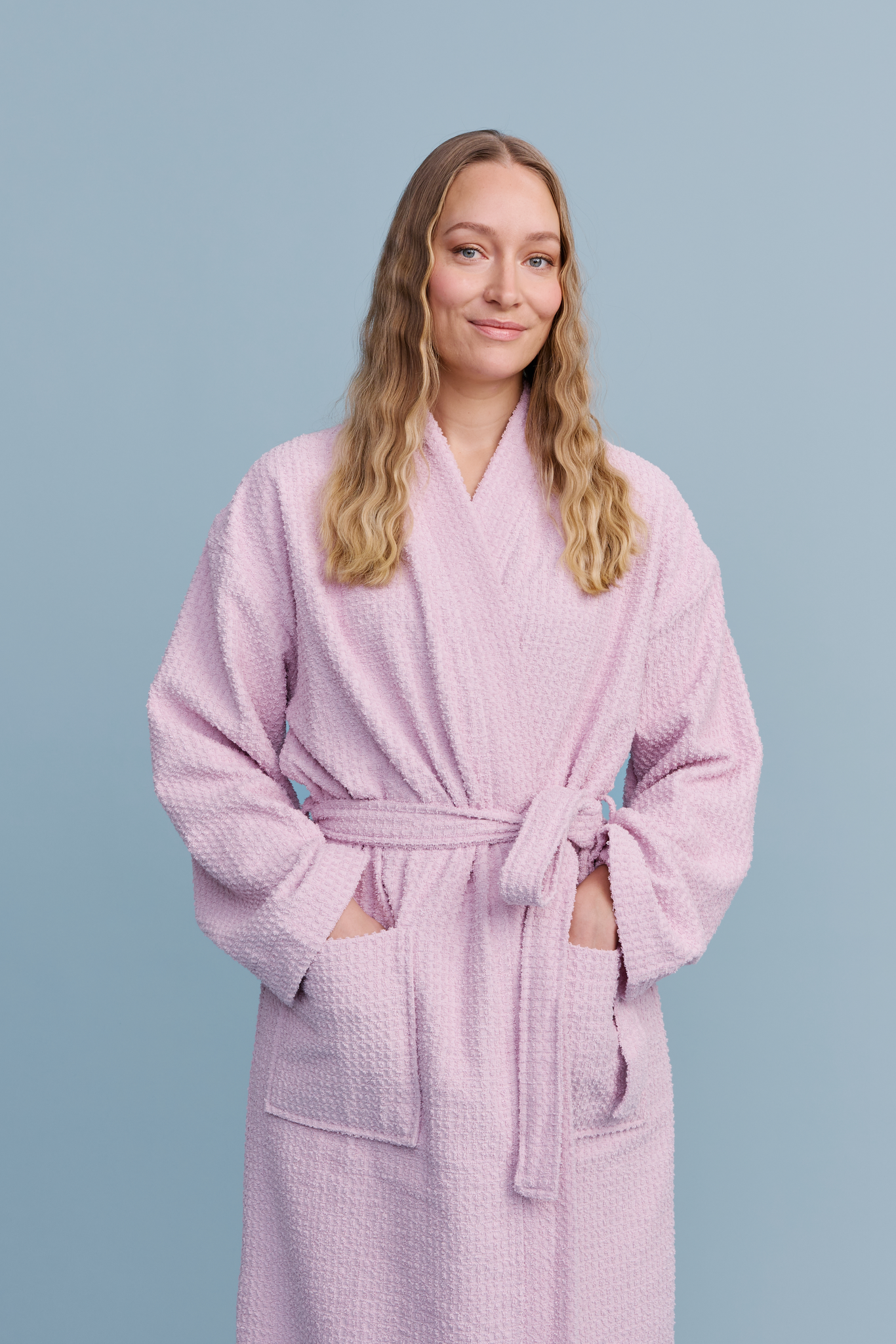 71122-0001-01-03_1; 71121-0001-01-03_1; Finlayson Pehmis Bathrobe Rose / S/M 