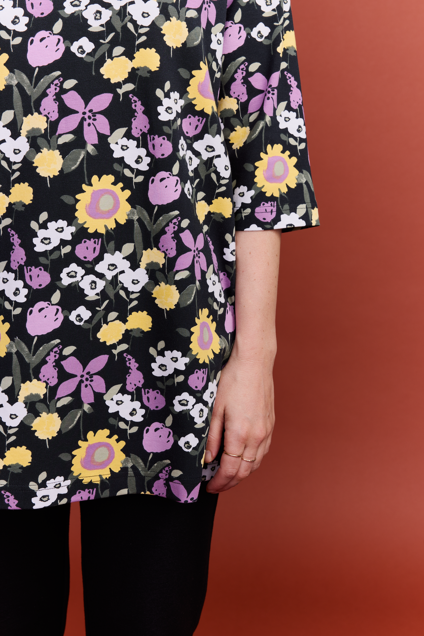 22702960005_4; Finlayson Ihana Tricot tunic Black / Mauve / XXL 