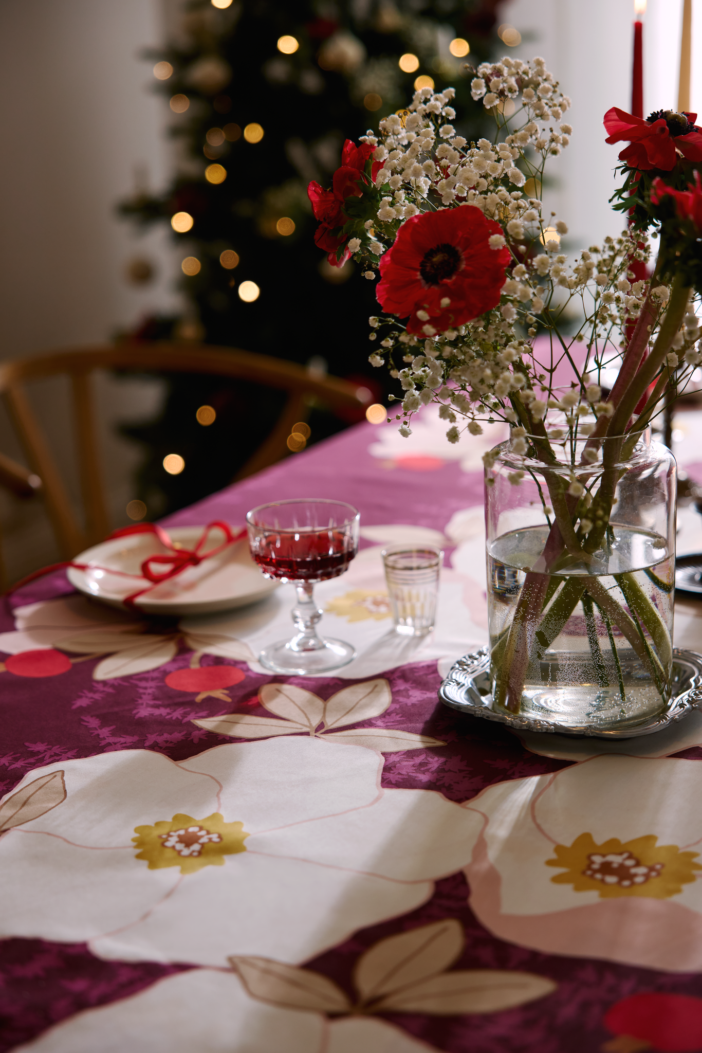 80419-5489-01-06_3; Finlayson Rosa Table Cloth Plume / 145x250 cm 